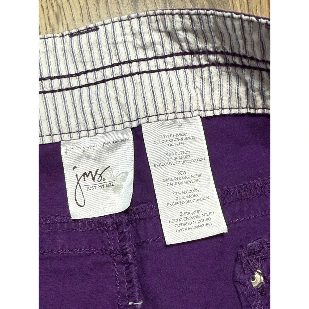 Just My Size Shorts Women Size 20W Purple Crown Jewel Pockets Stretch Casual